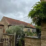 Annex Fishers Yard