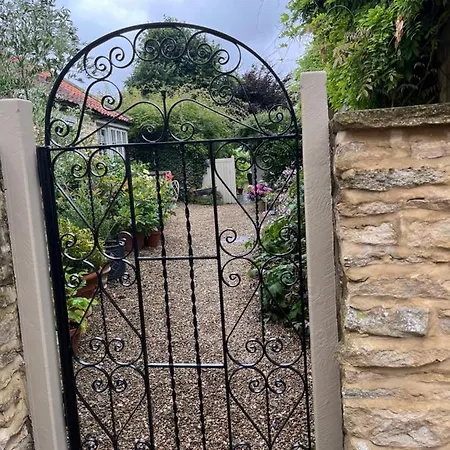 Annex Fishers Yard * York